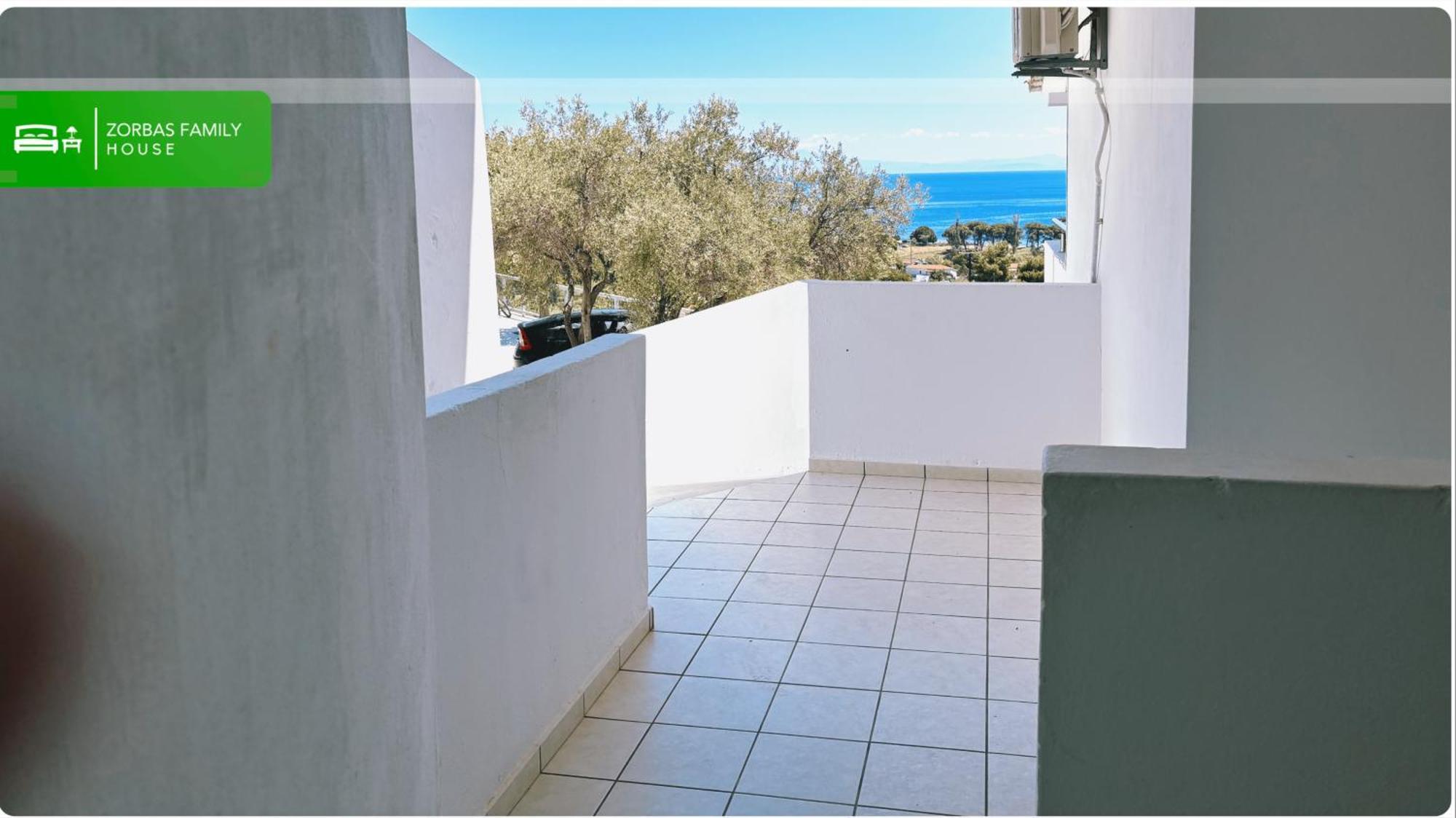 Zorbas Family House Hotel Troulos Buitenkant foto