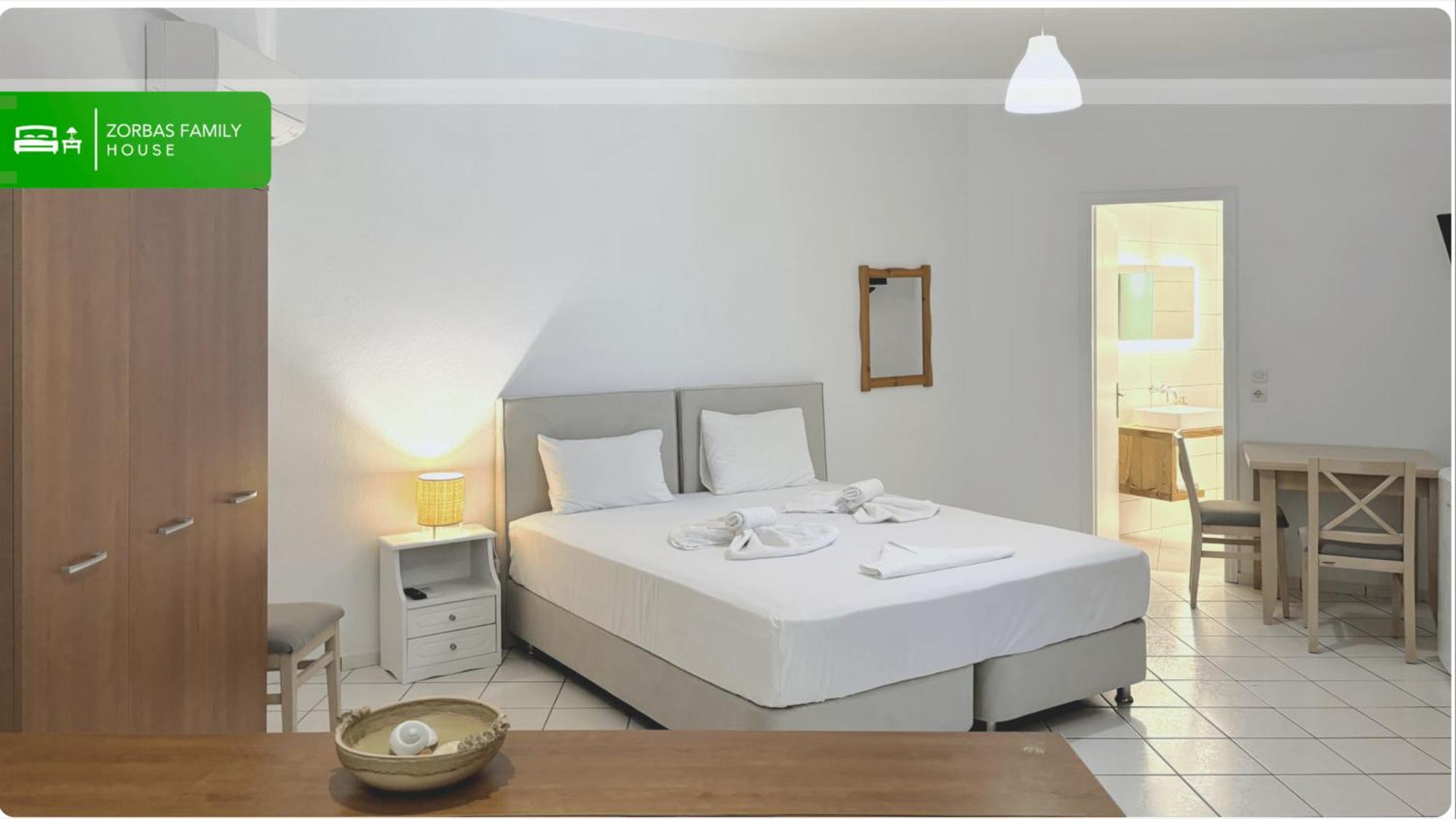 Zorbas Family House Hotel Troulos Buitenkant foto