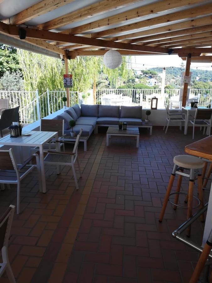 Zorbas Family House Hotel Troulos Buitenkant foto